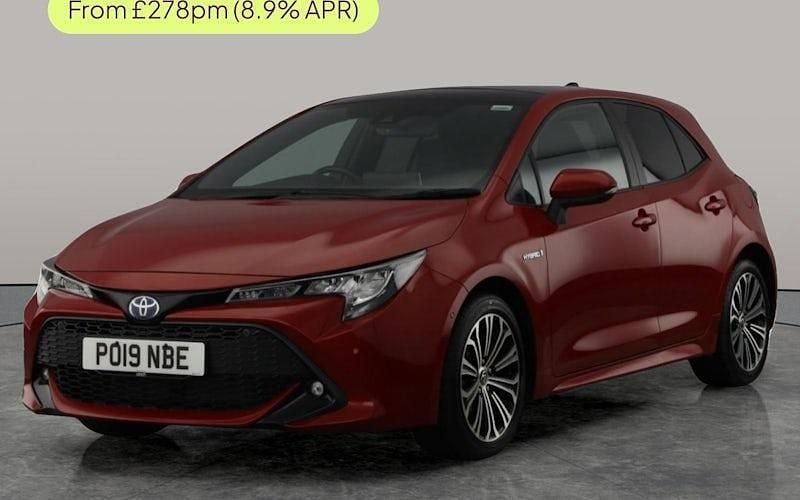 Used Toyota Corolla Design 122 HP (89 kW) 2022 Hatchback