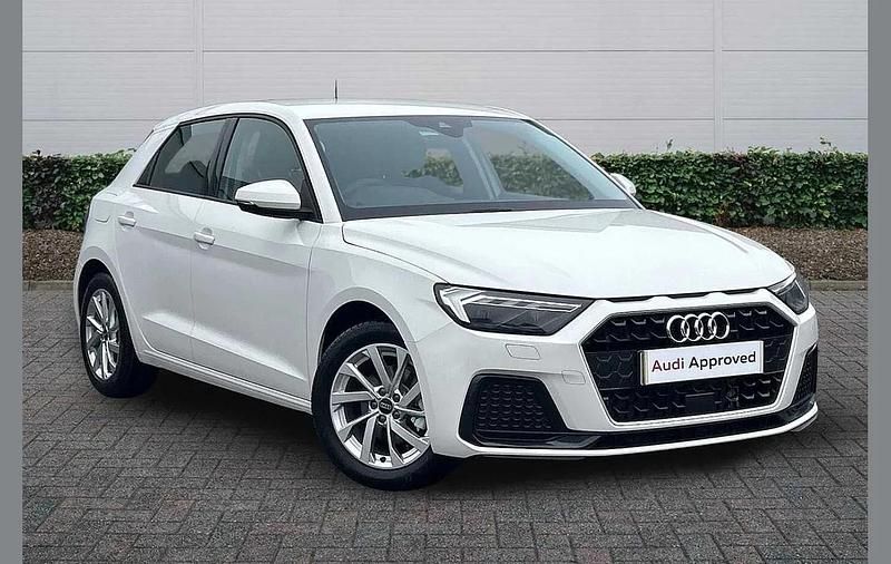 New Audi A1 Sport 113 HP (83 kW) 2025 White Hatchback