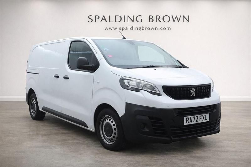 Used Peugeot Expert Premium 100 HP (73 kW) 2023 White Van