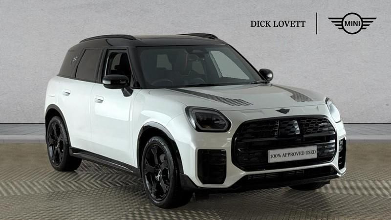 White Used 2025 Mini Countryman SUV | £33,950 (A bit pricey) - Image 1/4