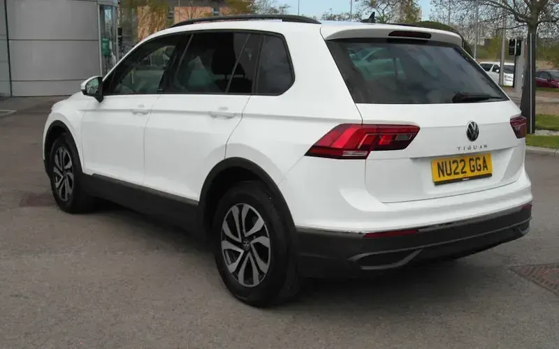 Used VW Tiguan Active 131 HP (96 kW) 2022 White SUV