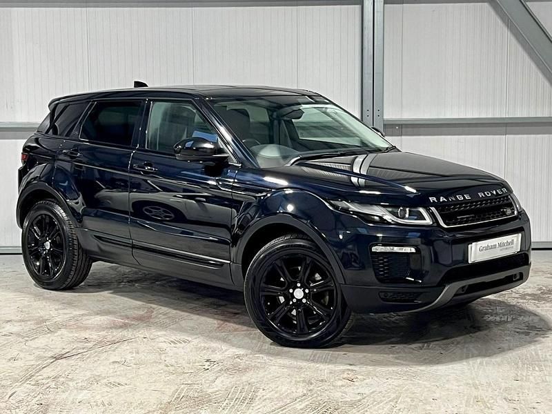Used Land Rover Range Rover evoque SE 180 HP (132 kW) 2016 Black Estate