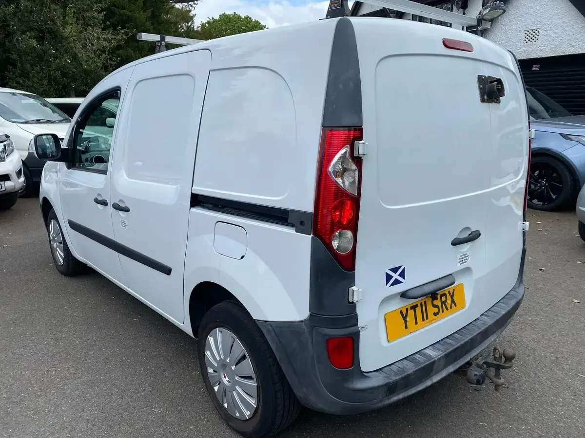 Used Renault Kangoo 2011 White MPV