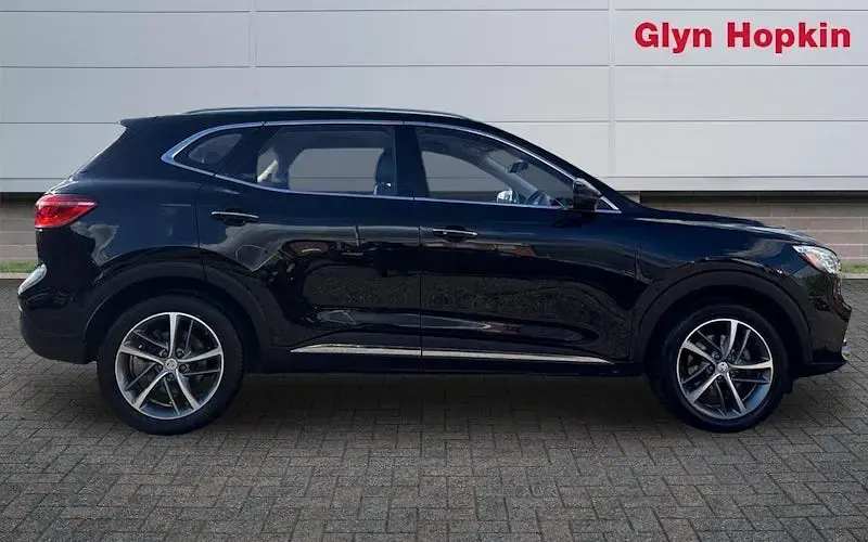 Used MG HS Excite 162 HP (119 kW) 2022 Black SUV