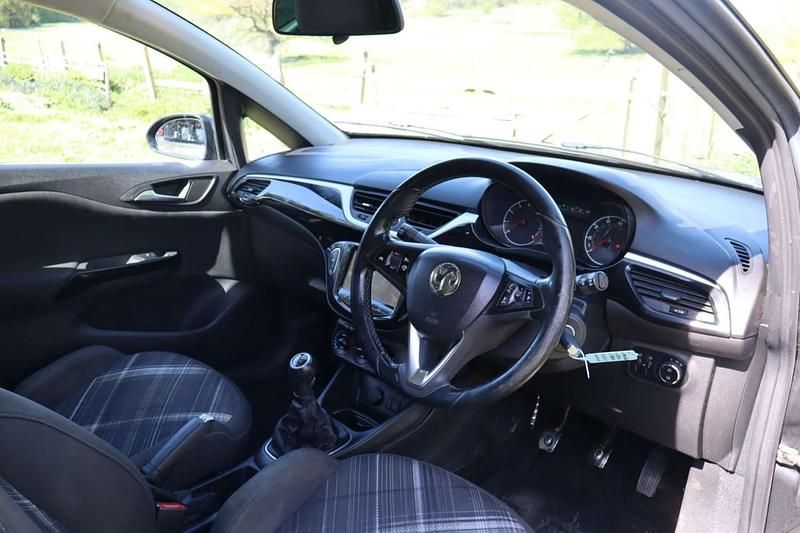 Usado Vauxhall Corsa Edition 2015 Preto Citadino