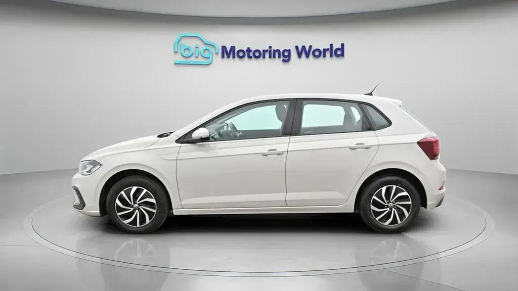 Begagnad VW Polo S 80 HK (58 kW) 2023 Grå Halvkombi