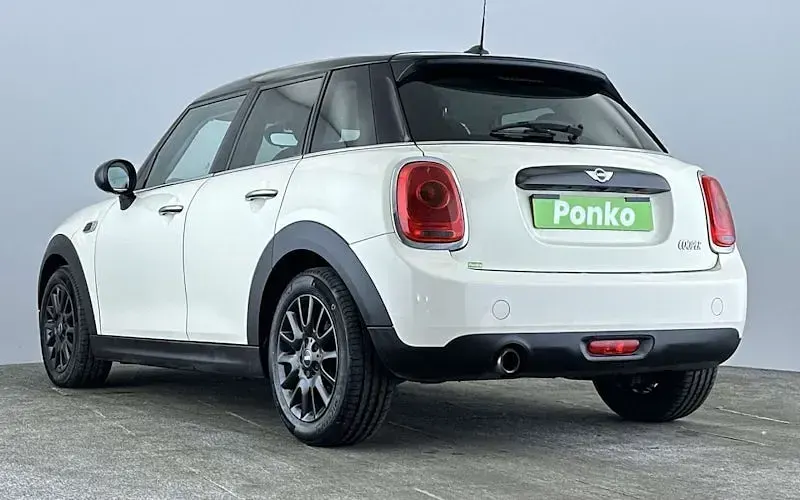 Used Mini Cooper Hatch 136 HP (100 kW) 2017 Hatchback