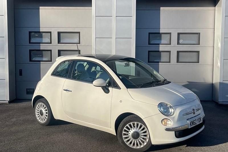 White Used 2012 Fiat 500 Lounge Hatchback | £2,850 (Good price) - Image 1/1