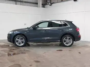 Used Audi Q5 S-Line 190 HP (139 kW) 2019 Grey SUV