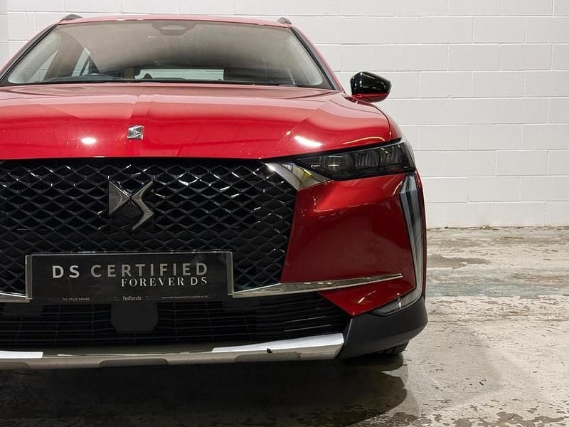 Used DS Automobiles DS4 Crossback Trocadero 129 HP (94 kW) 2023 Red SUV