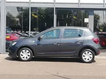 Used Dacia Sandero Essentiel 73 HP (53 kW) 2019 Grey Hatchback