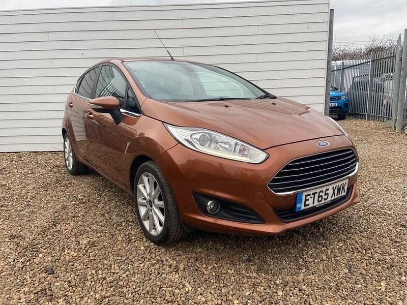 Used Ford Fiesta Titanium 2016 Brown Hatchback
