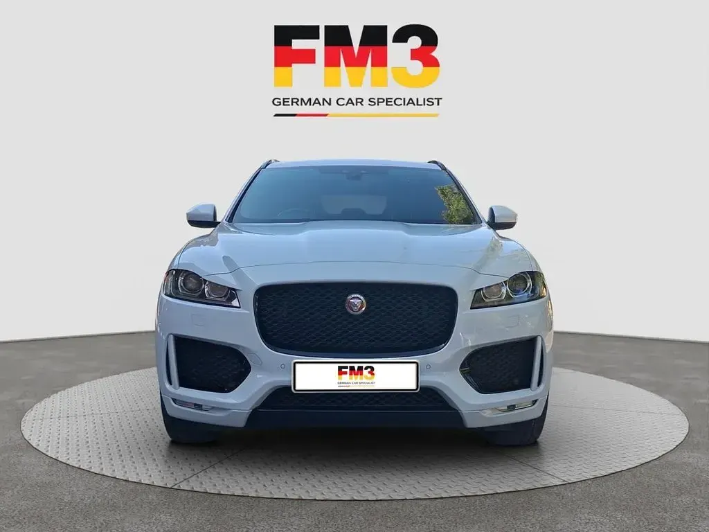 Used Jaguar F-Pace Chequered Flag 180 HP (132 kW) 2020 White SUV