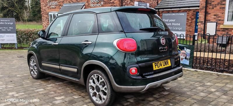 Used Fiat 500L Trekking 85 HP (62 kW) 2014 Green MPV