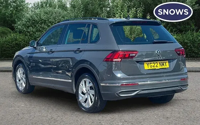 Used VW Tiguan Life 131 HP (96 kW) 2022 Grey SUV