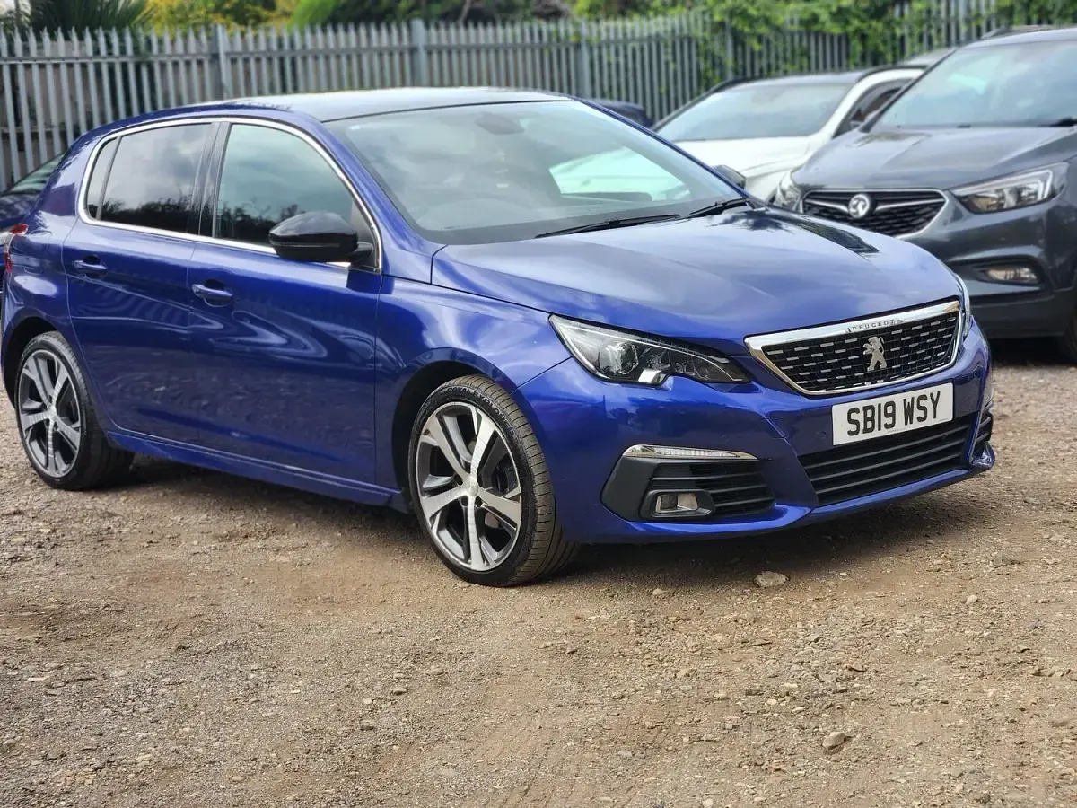 Used Peugeot 308 GT-line 2019 Blue Hatchback