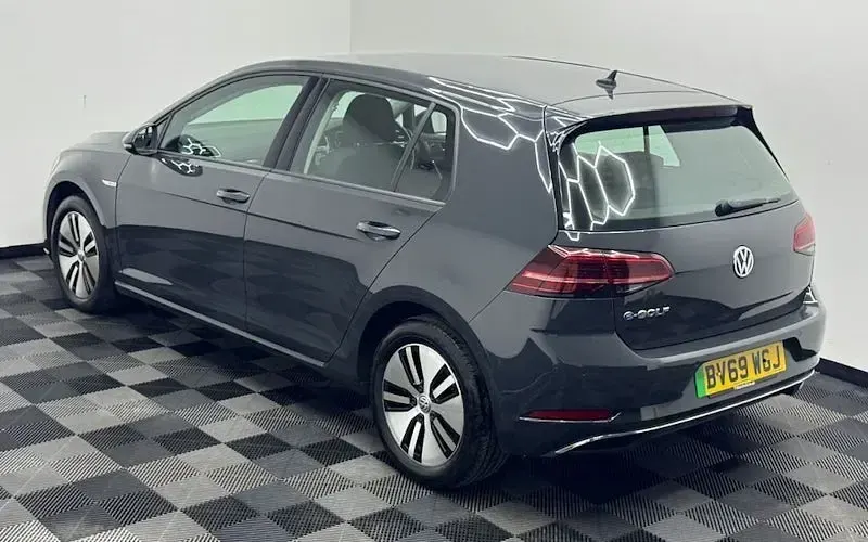 Used VW e-Golf 100 kW (136 HP) 2019 Grey Hatchback