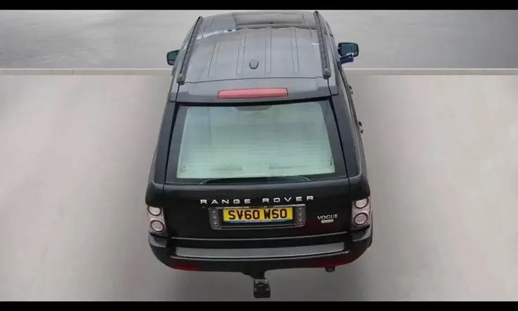 Used Land Rover Range Rover Vogue 2010 Black SUV