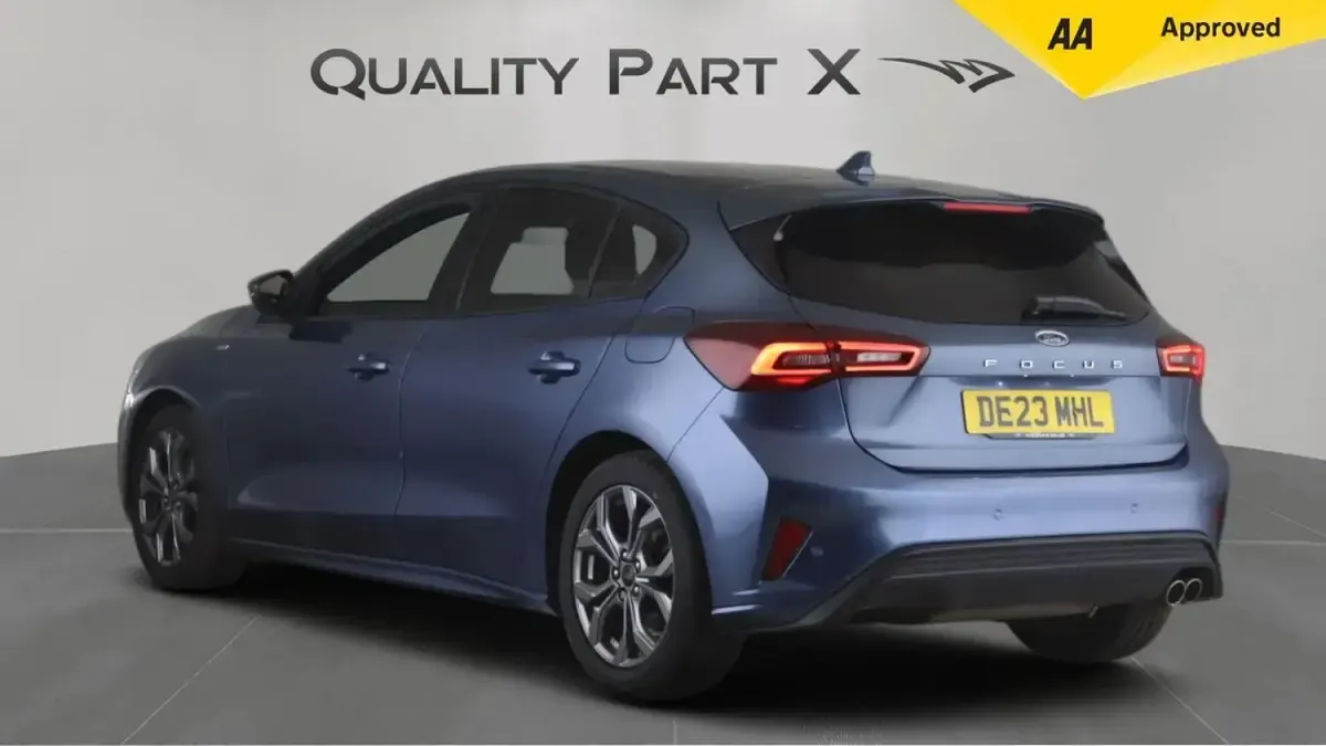 Used Ford Focus ST-Line 2023 Blue Hatchback