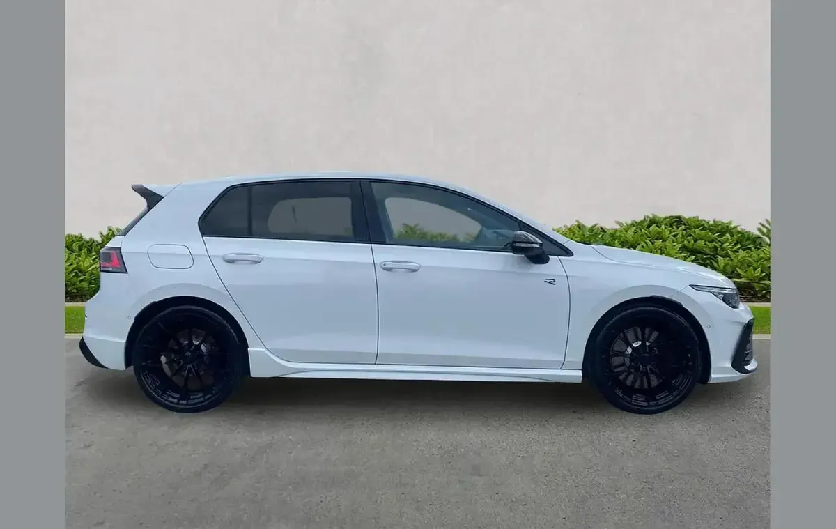 Used VW Golf VIII Black Edition 333 HP (244 kW) 2026 White Hatchback