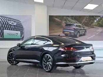 Used VW Arteon R-line 190 HP (139 kW) 2019 Black Hatchback