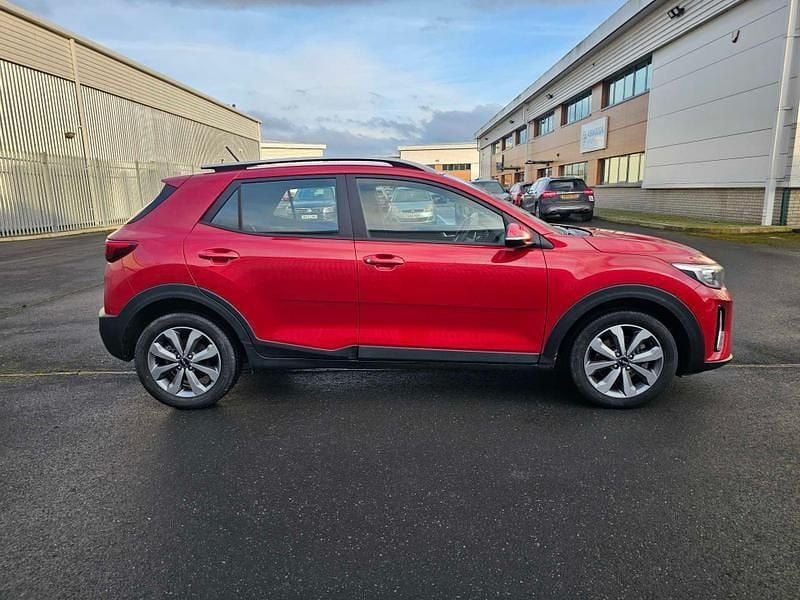 Used Kia Stonic 2023 Blaze red SUV