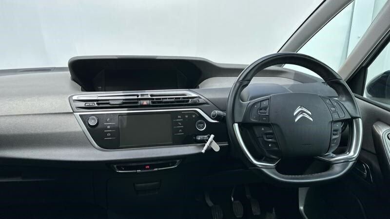 Image 4/4
