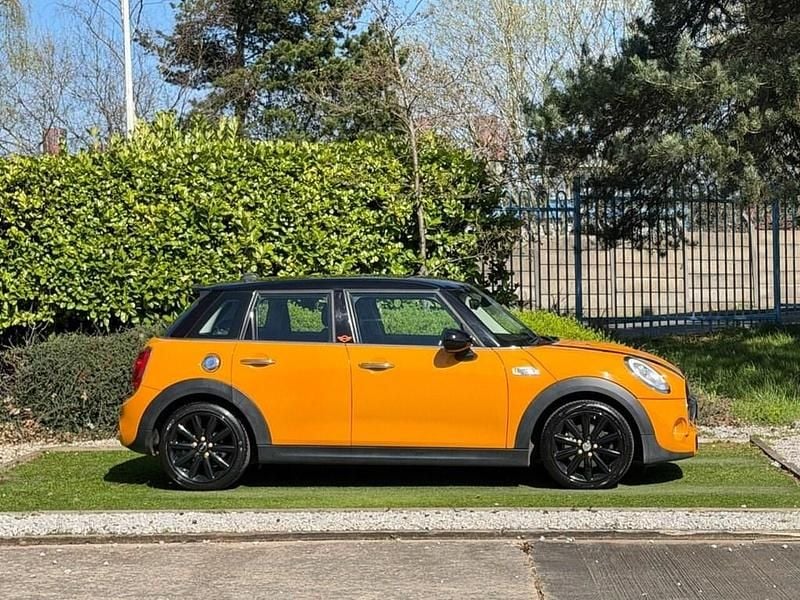 Used Mini Cooper SD Hatch 170 HP (125 kW) 2017 Orange Hatchback