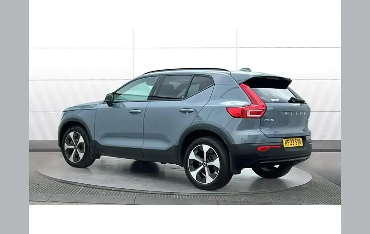 Used Volvo XC40 Plus 194 HP (142 kW) 2023 Grey SUV