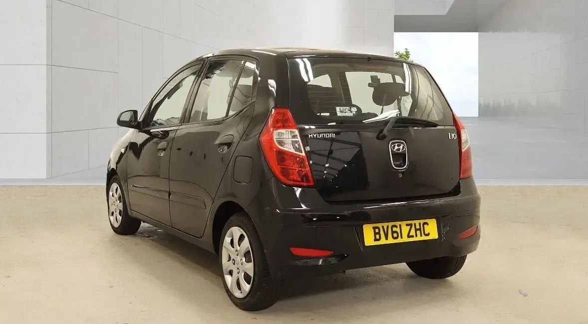 Used Hyundai i10 Classic 86 HP (63 kW) 2011 Black Hatchback