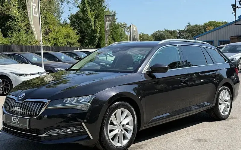 Used Skoda Superb SE Technology 218 HP (160 kW) 2021 Black Estate