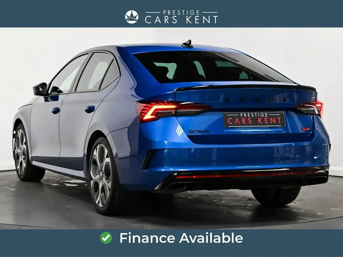 Used Skoda Octavia vRS 265 HP (194 kW) 2025 Blue Hatchback