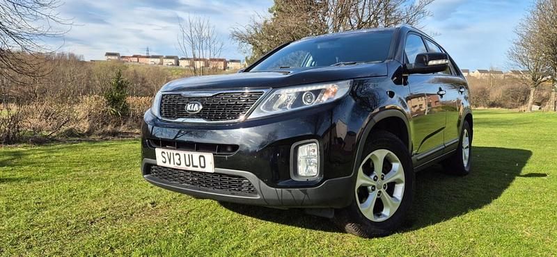 Black Used 2013 Kia Sorento SUV | £4,995 (Fair price) - Image 1/4