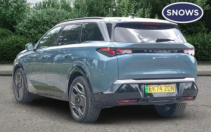 Used Peugeot e-5008 GTi 156 kW (213 HP) 2026 SUV