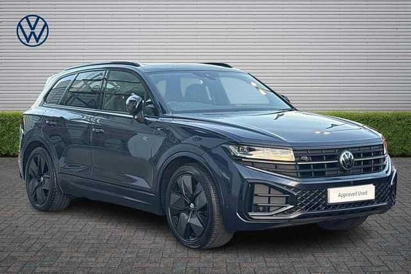 Used VW Touareg Black Edition 286 HP (210 kW) 2023 Meloe blue SUV