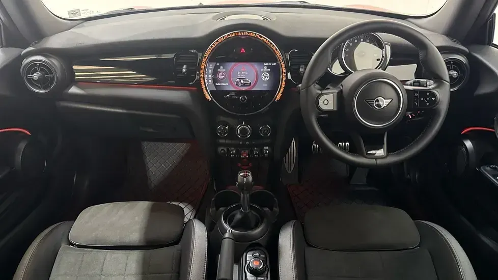 Used Mini John Cooper Works Hatch 231 HP (169 kW) 2021 Red Hatchback