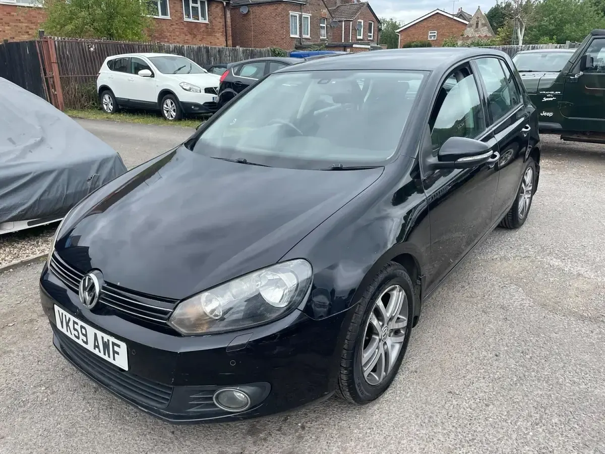 Used VW Golf VI SE 105 HP (77 kW) 2009 Black Hatchback