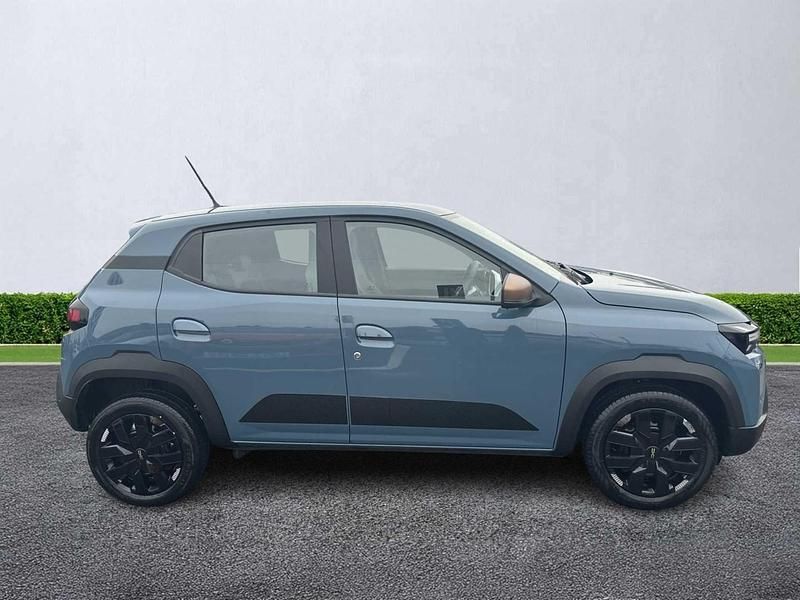 Used Dacia Spring Extreme 47 kW (65 HP) 2025 Blue Hatchback