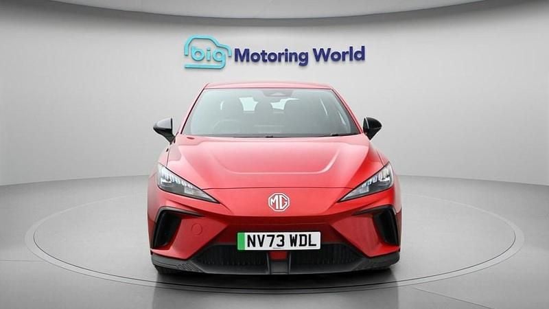 Used MG MG4 EV SE 319 kW (435 HP) 2024 Hatchback