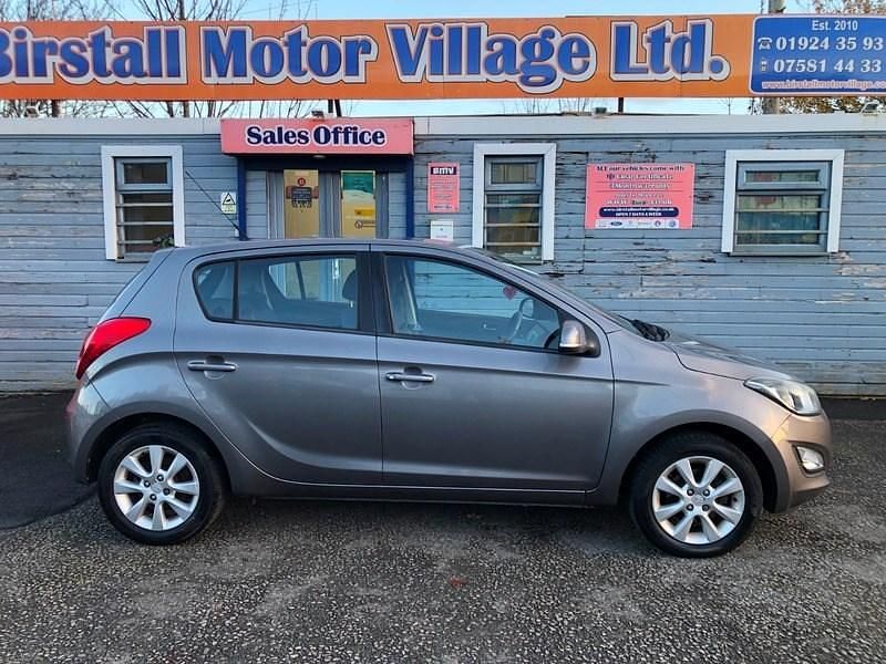 Used Hyundai i20 Active 2012 Grey Hatchback