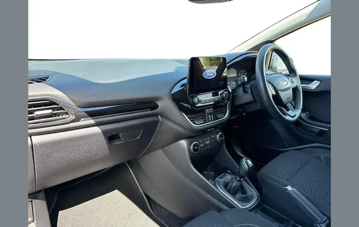 Used Ford Fiesta Titanium 99 HP (72 kW) 2023 Grey Hatchback