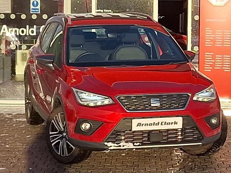 Red Used 2018 Seat Arona XCELLENCE SUV | £10,498 (Fair price) - Image 1/4
