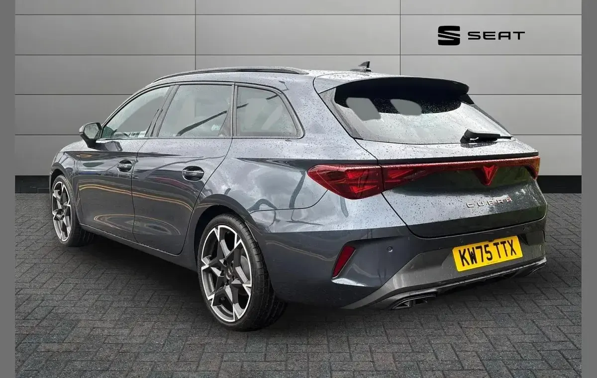 New Cupra Leon 147 HP (108 kW) 2026 Grey Estate