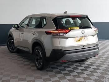 New Nissan X-Trail Acenta Premium 163 HP (119 kW) 2025 Silver SUV