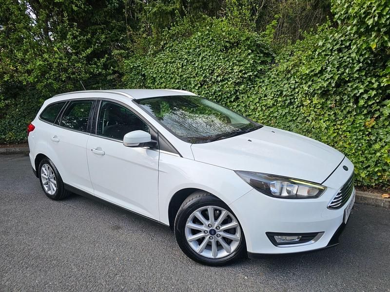White Used 2018 Ford Focus Titanium Estate | £4,295 (Fair price) - Image 1/4