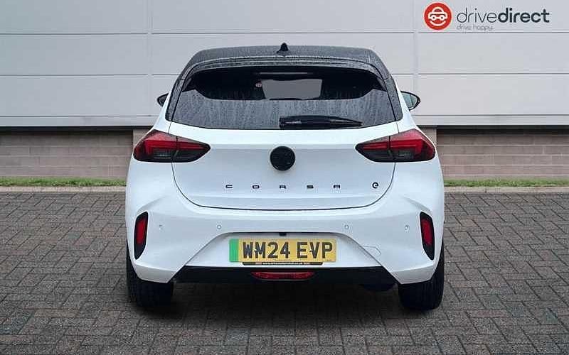 Used Vauxhall Corsa-e 100 kW (136 HP) 2023 White Hatchback
