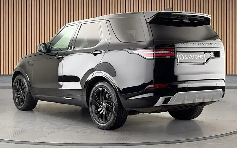 Used Land Rover Discovery 5 Landmark 306 HP (225 kW) 2020 SUV