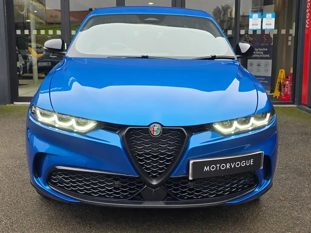 New Alfa Romeo Tonale Sprint 2025 Misano blue SUV
