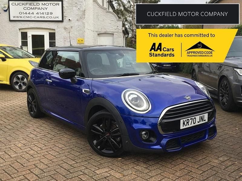 Blue Used 2020 Mini Cooper Hatch Hatchback | £15,990 (Fair price) - Image 1/4