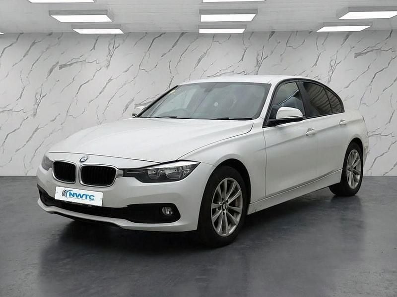 Used BMW 318 Comfort Edition 136 HP (100 kW) 2016 White Sedan